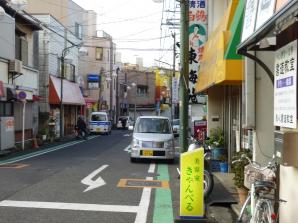 反町駅前通り商店街