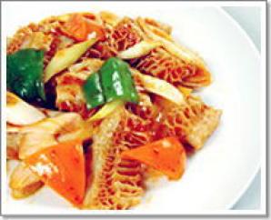 牛ハチの巣の野菜辛味炒め  